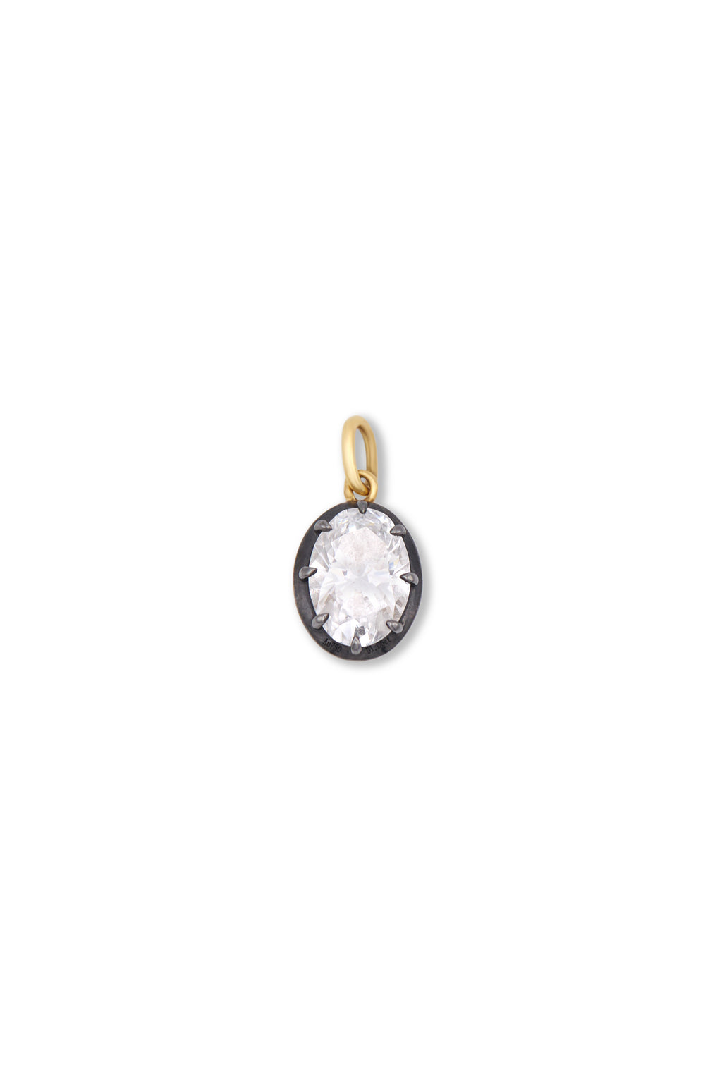 THE OVAL PENDANT